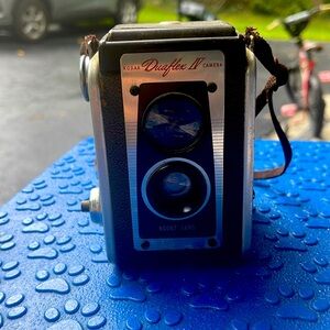 Vintage Kodak Dualflex IV Camera, includes neck strap